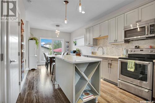 531 Evergreen Boulevard, Saskatoon, SK - Indoor Photo Showing Kitchen With Upgraded Kitchen