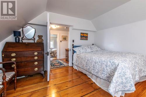 14 Kennas Hill, St. John'S, NL - Indoor Photo Showing Bedroom