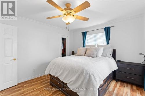 44 Peterson Street, Quinte West, ON - Indoor Photo Showing Bedroom