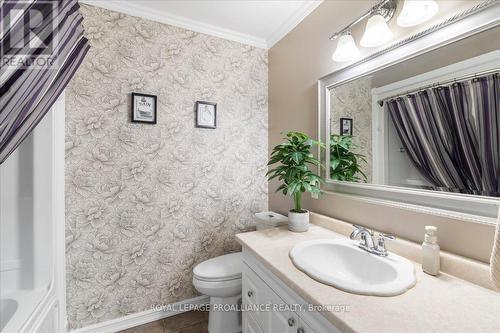 44 Peterson Street, Quinte West, ON - Indoor Photo Showing Bathroom