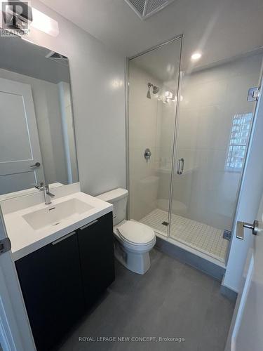 3211 - 8 Widmer Street, Toronto, ON - Indoor Photo Showing Bathroom