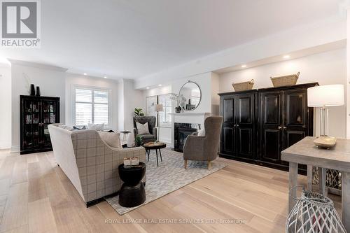 402 Martha Street, Burlington, ON - Indoor Photo Showing Living Room With Fireplace