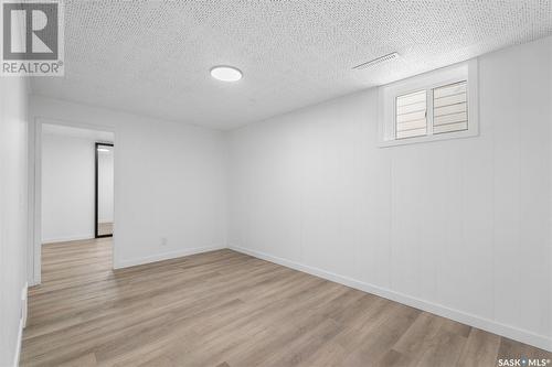 320 H Avenue S, Saskatoon, SK - Indoor Photo Showing Other Room