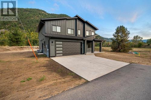 1143 Hipwell Road, Ootischenia, BC - Outdoor