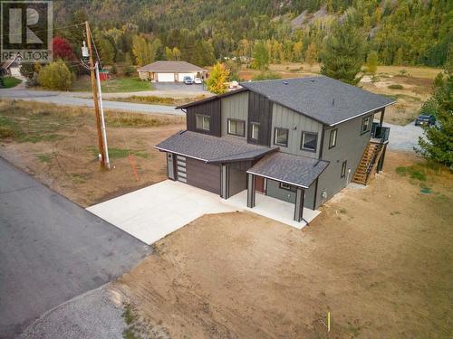 1143 Hipwell Road, Ootischenia, BC - Outdoor