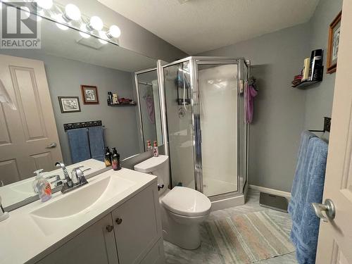 8907 Pineo Court Unit# 207, Summerland, BC - Indoor Photo Showing Bathroom