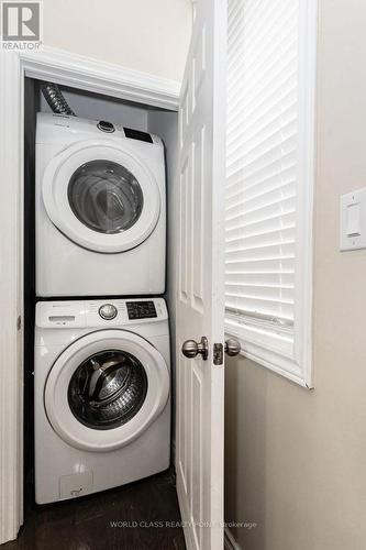 257 Cannon Street E, Hamilton, ON - Indoor Photo Showing Laundry Room