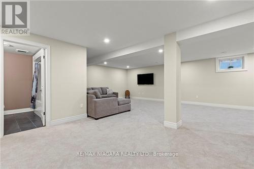 146 Julia Drive, Welland, ON - Indoor Photo Showing Other Room