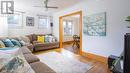 1530 Pillette Road, Windsor, ON  - Indoor Photo Showing Living Room 