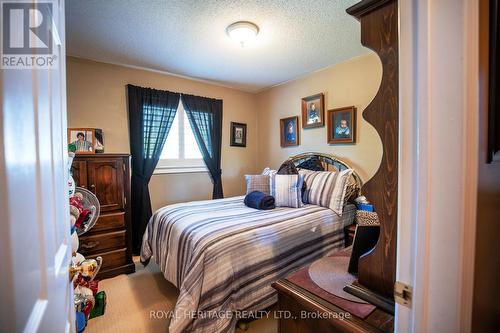 9 Pleasantview Crescent, Kawartha Lakes (Little Britain), ON - Indoor Photo Showing Bedroom