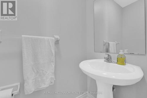 3 Seahorse Avenue, Brampton, ON - Indoor Photo Showing Bathroom