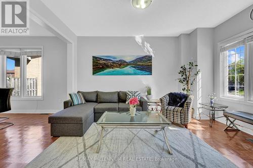 3 Seahorse Avenue, Brampton, ON - Indoor Photo Showing Living Room