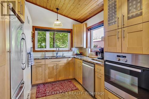 148 Glen Ridge Road, Marmora And Lake, ON - Indoor Photo Showing Kitchen