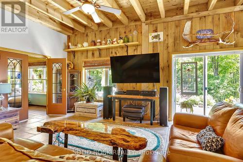 148 Glen Ridge Road, Marmora And Lake, ON - Indoor Photo Showing Living Room