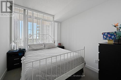 2110 - 33 Singer Court, Toronto, ON - Indoor Photo Showing Bedroom