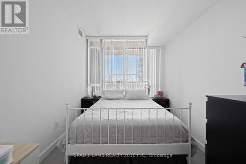 2110 - 33 Singer Court, Toronto, ON - Indoor Photo Showing Bedroom