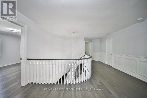 95 Luba Avenue, Richmond Hill, ON - Indoor Photo Showing Other Room