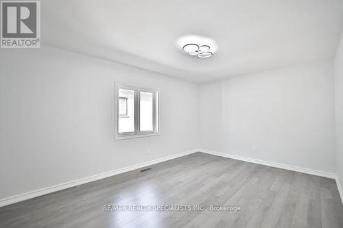 95 Luba Avenue, Richmond Hill, ON - Indoor Photo Showing Other Room