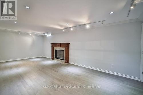 95 Luba Avenue, Richmond Hill, ON - Indoor With Fireplace