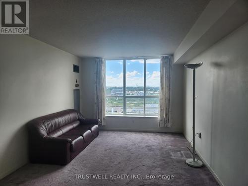 1706 - 21 Overlea Boulevard, Toronto (Thorncliffe Park), ON - Indoor