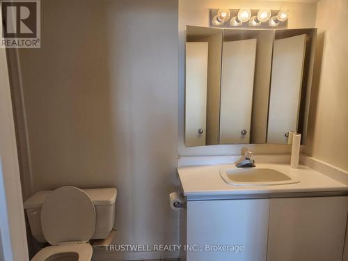 1706 - 21 Overlea Boulevard, Toronto (Thorncliffe Park), ON - Indoor Photo Showing Bathroom