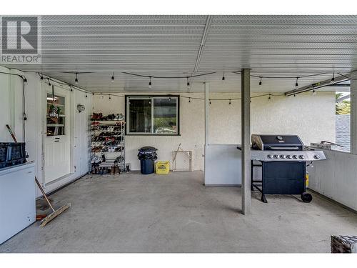 6060 Okanagan Landing Road, Vernon, BC - Indoor Photo Showing Garage