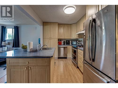 6060 Okanagan Landing Road, Vernon, BC - Indoor Photo Showing Kitchen