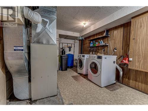 6060 Okanagan Landing Road, Vernon, BC - Indoor Photo Showing Laundry Room