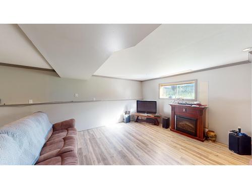 8083 Highway 3/93, Cranbrook, BC - Indoor