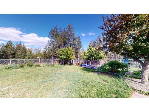 8083 Highway 3/93, Cranbrook, BC - Outdoor