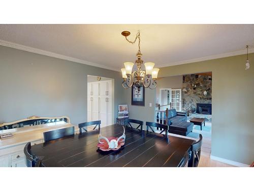 8083 Highway 3/93, Cranbrook, BC - Indoor Photo Showing Dining Room