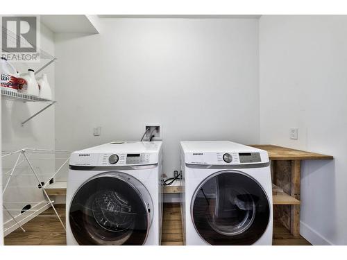 6580 Monck Park Road, Merritt, BC - Indoor Photo Showing Laundry Room