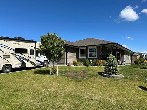 1635 Chestnut Ave, Merritt, BC - Outdoor