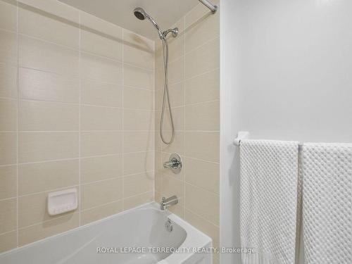 1201-205 Sherway Gardens Rd, Toronto, ON - Indoor Photo Showing Bathroom