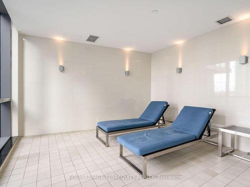 1201-205 Sherway Gardens Rd, Toronto, ON - Indoor Photo Showing Other Room