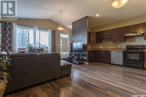 373 Halifax Street, Regina, SK - Indoor