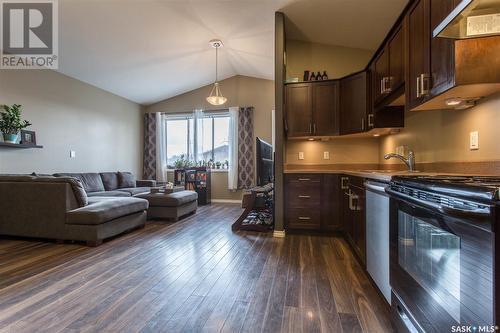 373 Halifax Street, Regina, SK - Indoor