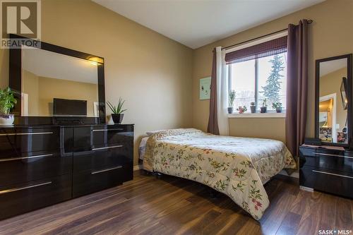 373 Halifax Street, Regina, SK - Indoor Photo Showing Bedroom