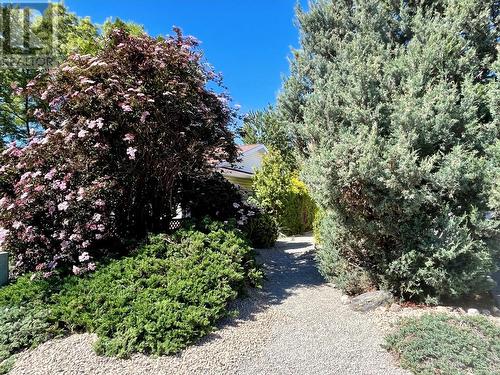 2725 Paris Street, Penticton, BC - Outdoor