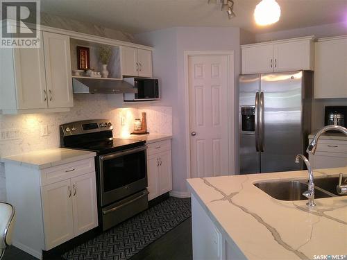 5158 Boswell Crescent, Regina, SK - Indoor Photo Showing Kitchen With Double Sink