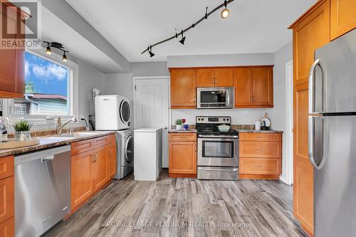 163 Wexford Avenue, London, ON - Indoor Photo Showing Kitchen
