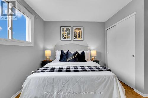 163 Wexford Avenue, London, ON - Indoor Photo Showing Bedroom