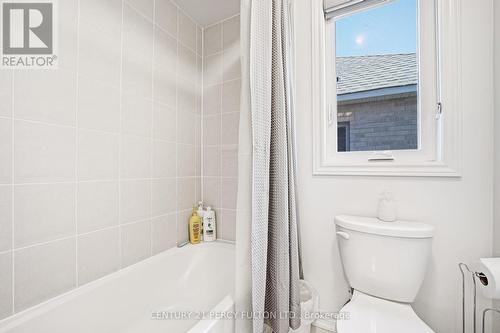 25 Corbett Street, Southgate, ON - Indoor Photo Showing Bathroom