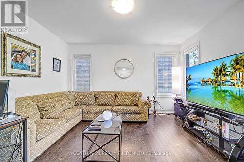 25 Corbett Street, Southgate, ON - Indoor Photo Showing Living Room