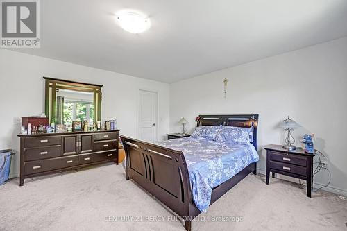 25 Corbett Street, Southgate, ON - Indoor Photo Showing Bedroom