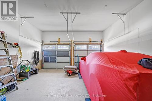 25 Corbett Street, Southgate, ON - Indoor Photo Showing Garage