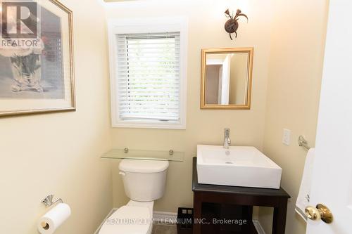 22 Kells Crescent, Collingwood, ON - Indoor Photo Showing Bathroom