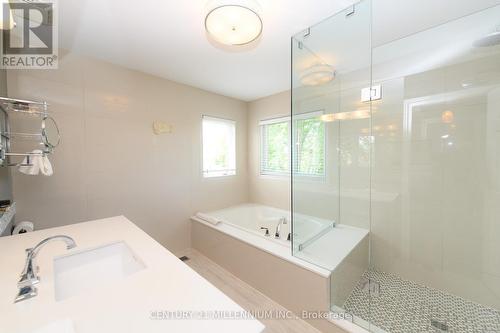 22 Kells Crescent, Collingwood, ON - Indoor Photo Showing Bathroom