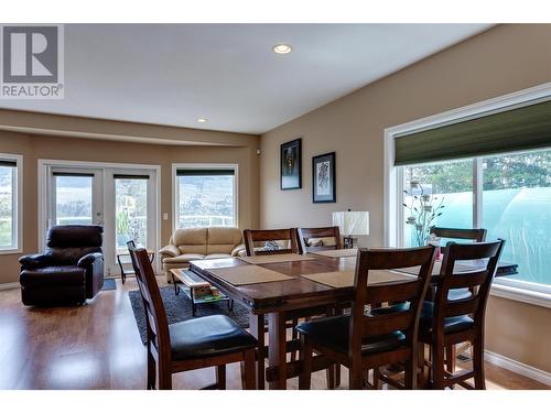 11664 Middleton Road, Lake Country, BC - Indoor Photo Showing Dining Room