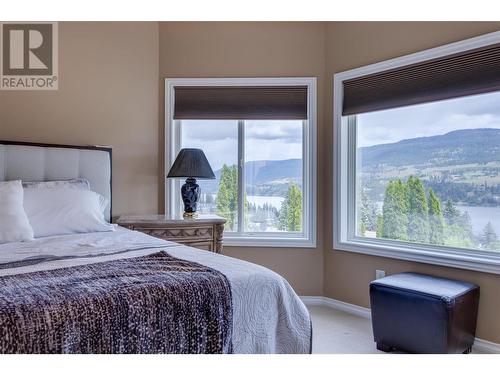 11664 Middleton Road, Lake Country, BC - Indoor Photo Showing Bedroom